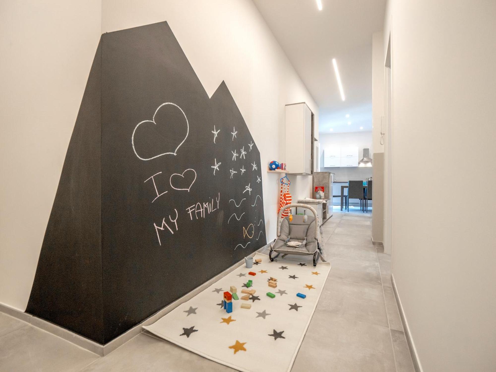 Babyaccomodation Family Bright Пиетра Лигуре Екстериор снимка