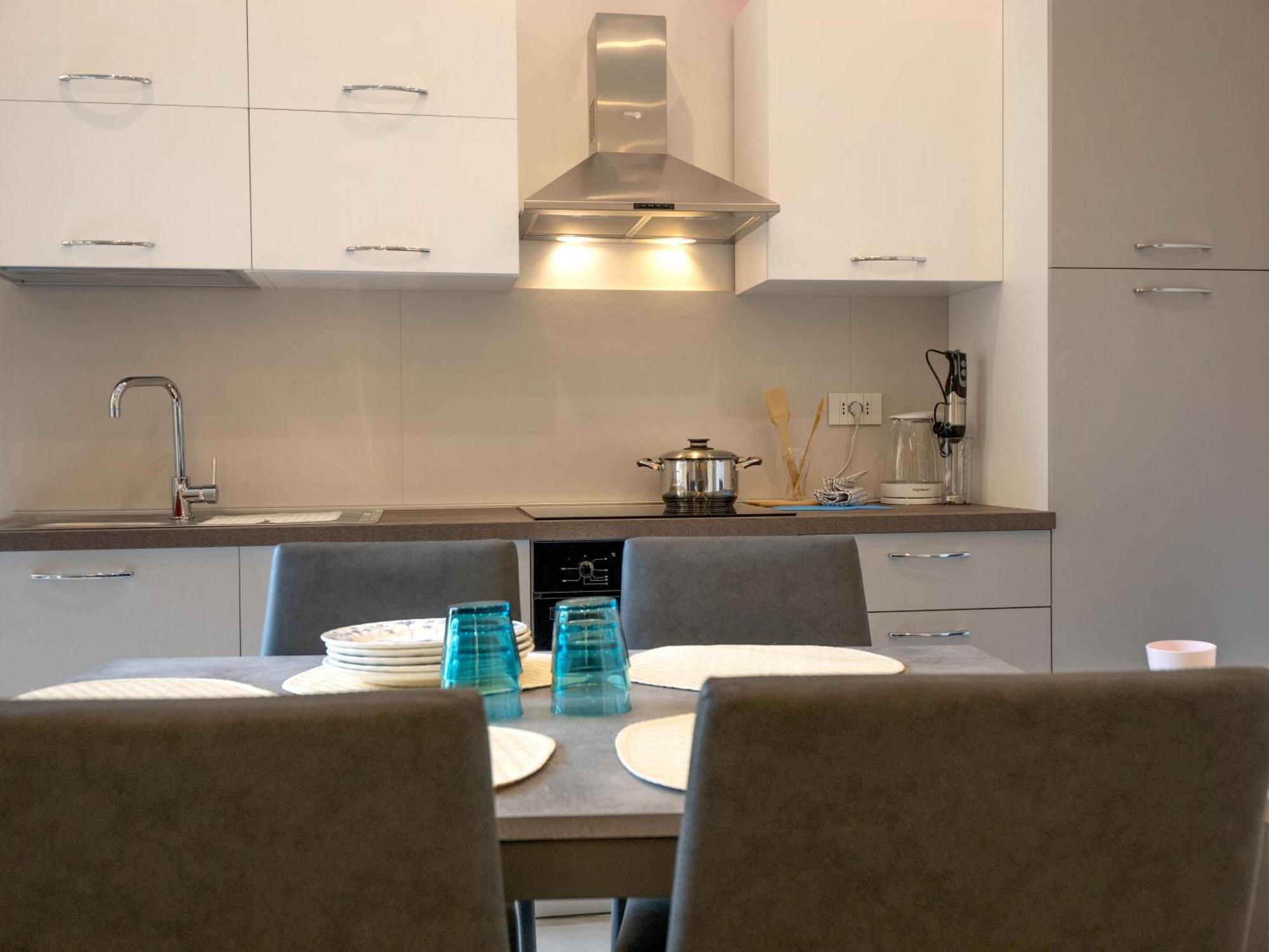 Babyaccomodation Family Bright Пиетра Лигуре Екстериор снимка