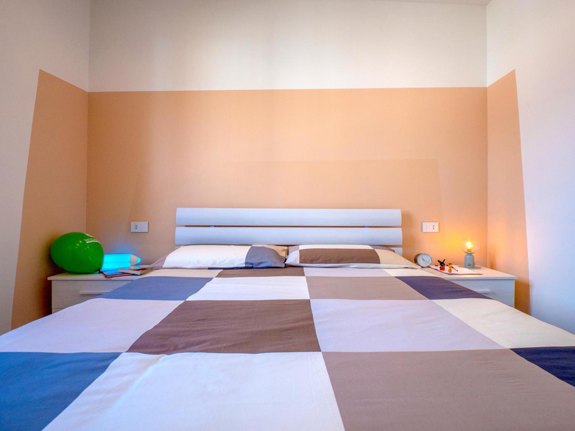 Babyaccomodation Family Bright Пиетра Лигуре Екстериор снимка